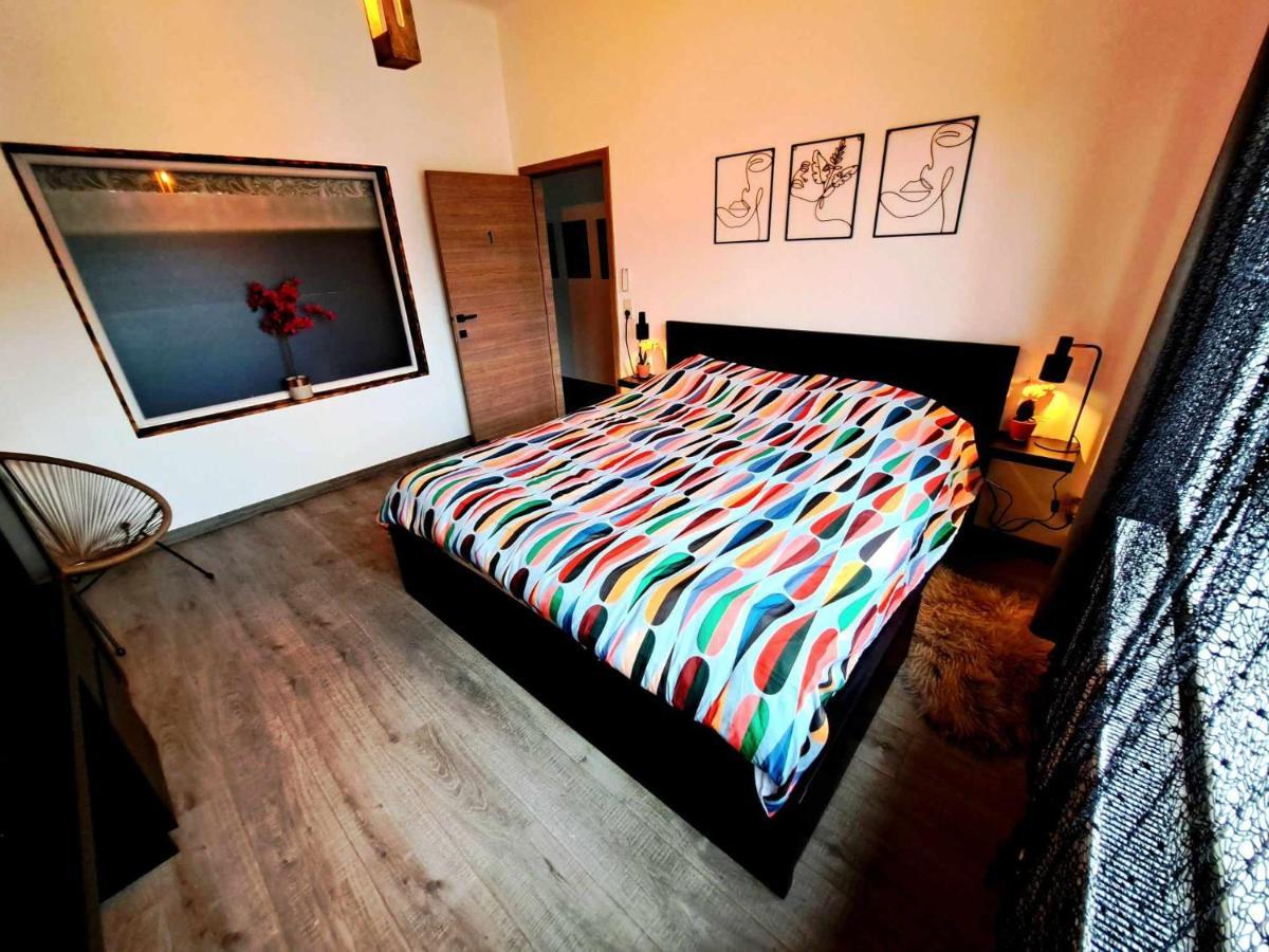 Petite Chambre Dans Une Jolie Colocation Льеж Экстерьер фото